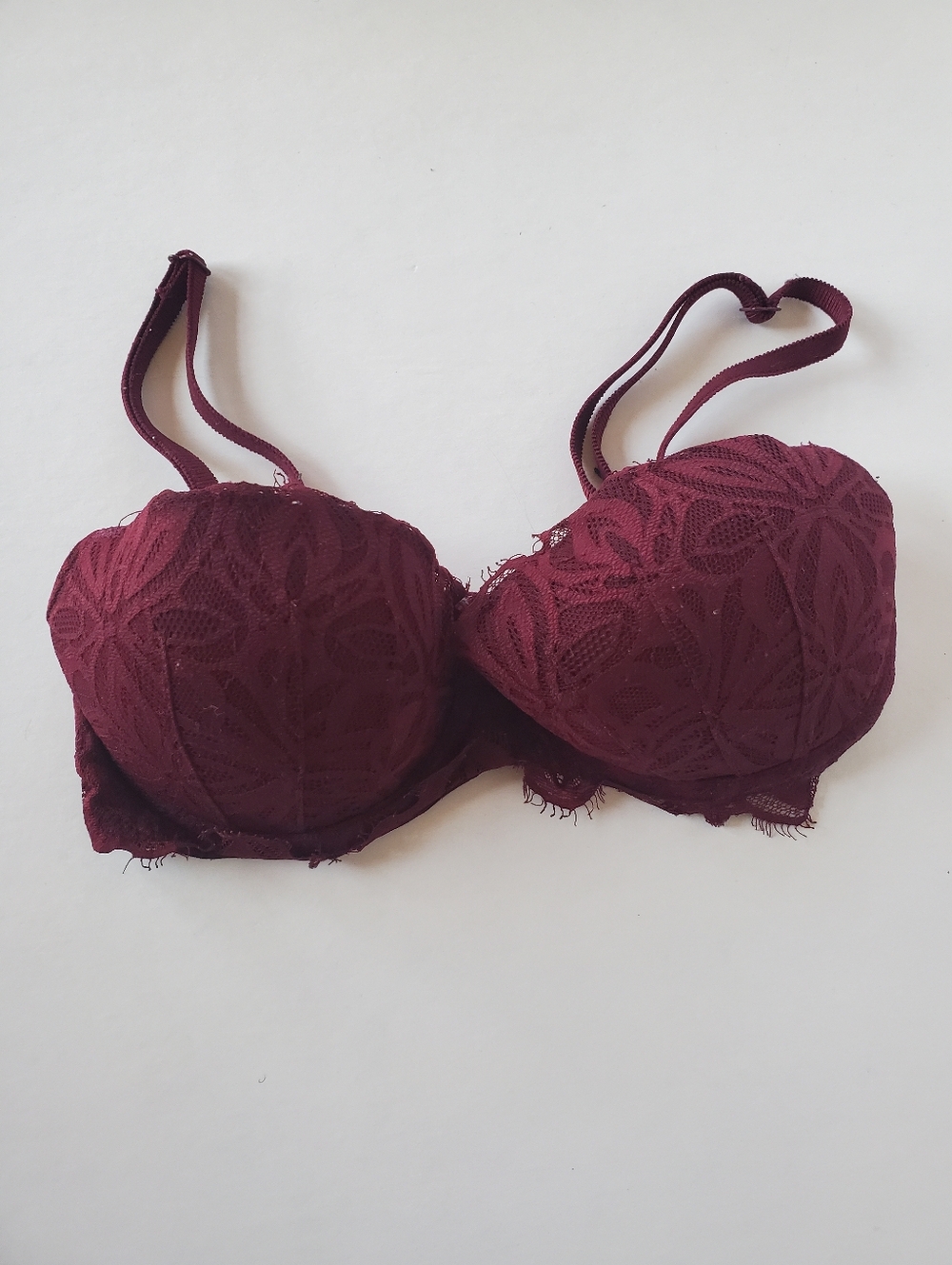 Victoria's Secret PINK Maroon Lace Bra